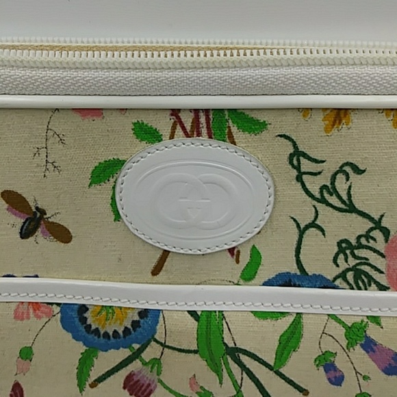 🔥GUCCI FLORA VINTAGE CLUTCH - Picture 2 of 7